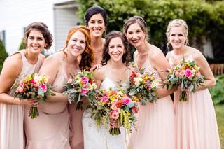 Lace and Peonies Floral Design - 55