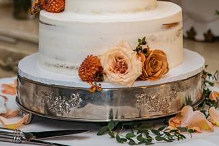 Blushing Blooms Floral Design - 5
