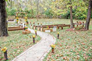Crooked River Farm Weddings LLC - 22
