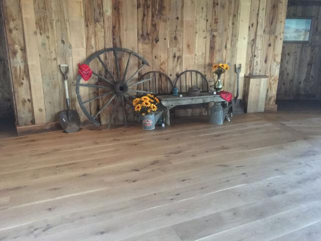 The Round Barn at Twin Bridges - 3