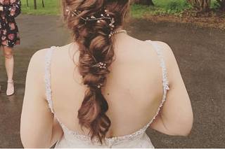 Rochelle Noone On location bridal hairstylist - 5