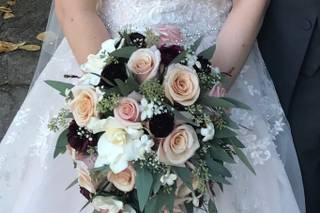 Balenda's Flowers - 3
