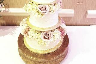 Rhonda Nichols Floral Design Studio - 23