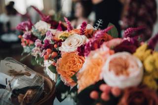 Little Miss Lovely Floral Design & Event Decorating - 57