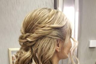 Hairs 2 the Bride, LTD - 59