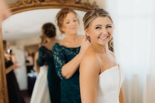 Beauty by Alexis Karedes - 28