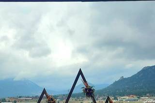 The Enchanted Florist - 15