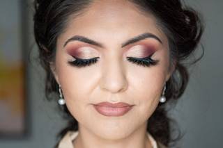 Viva La Glam - 19