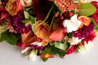 Botaniq Blooms - 33