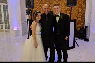 DJ Gary Whitaker, Strictly Entertainment - 5