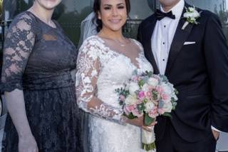 Rev. Mercy - Bilingual Wedding Officiant - 43