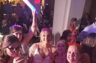 Direct Entertainment DJ-PHOTO-VIDEO-BOOTHS - 9