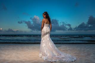 Elegant Touch Bridal & Tuxedo - 32