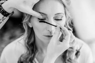 Danielle Gonzalez Hair & Makeup Artistry - 20