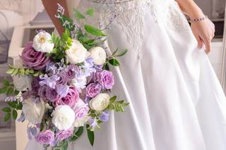 Blooms Reston Floral - 25