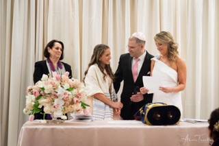 Jewish Heart and Soul—Rabbi-Cantor Annie Bornstein - 9