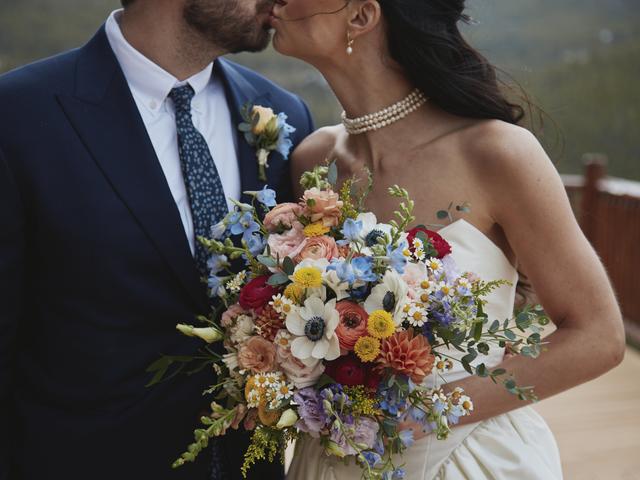 Petal and Bean Floral and Event Planning - 4