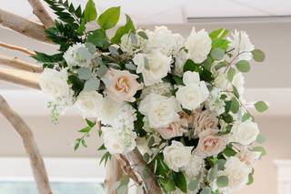 Floral Wonders - 35