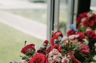 FarmLuxe Floral Design - 8