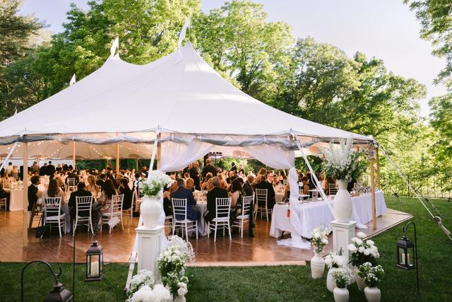 Petal Pushers Floral Studio - 1