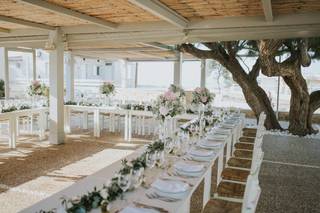 {Crete for Love} - 123