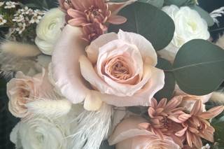 Designs By Linda Florist - 93
