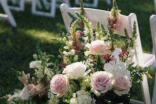 Angela's Floral Studio - 5