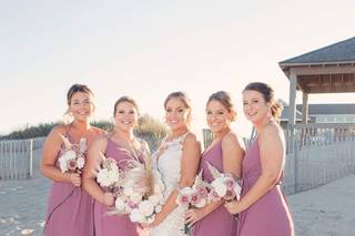 Love by Lali's Loft - 54