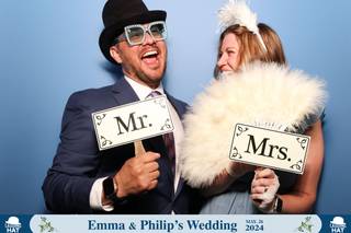 Laughing Hat Photo Booths - 5