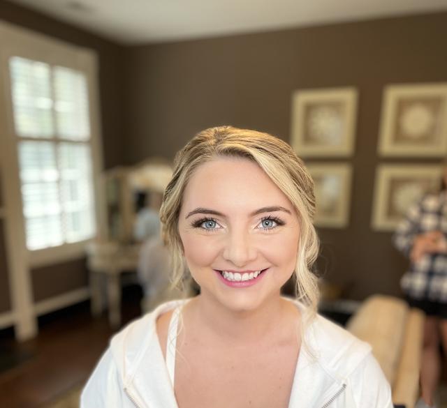 Julie Robbins Makeup - 1
