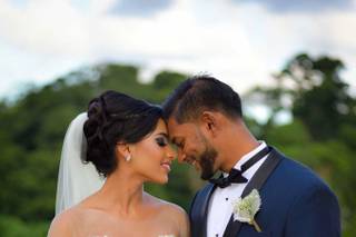 JENNIFER GOBERDHAN Signature Weddings - 40