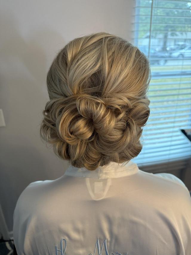 Big Hair by Ashley K - 4