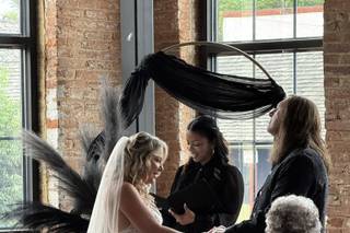 Ceremony Officiants - Rev. Laura Cannon & Associates - 15