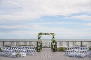 Le Volte, Oceanfront Dining & Venue - 9