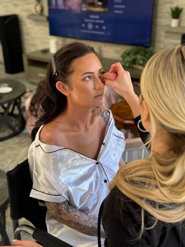 Bombshell Makeovers - 2