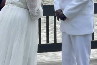 Wedding Officiant Julie Dotson-Reid - 8