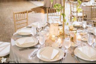 Artistic Blossoms Floral Design Studio - 71