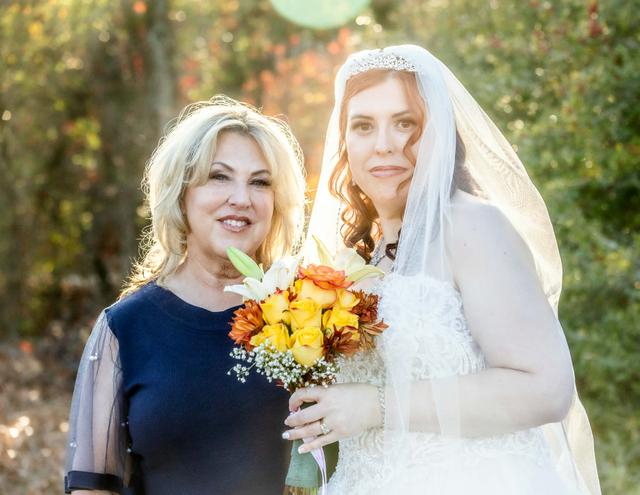 Raven Salon & Bridal - 1
