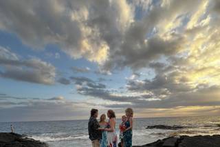 Simple Kona Beach Weddings - 15