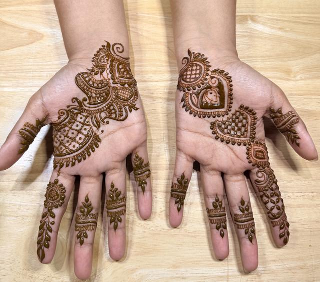 Bhavna's Henna & Arts - 1