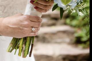 Riverhead Flower Shop - 14