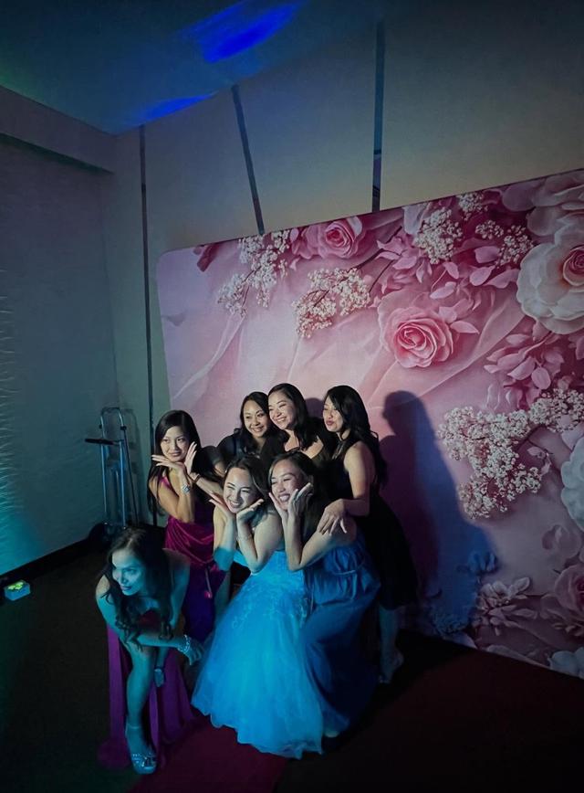 Magical Moments Mirror Photobooth - 1