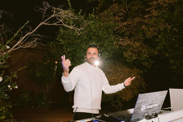 Jhakaas Entertainment LLC. - 4
