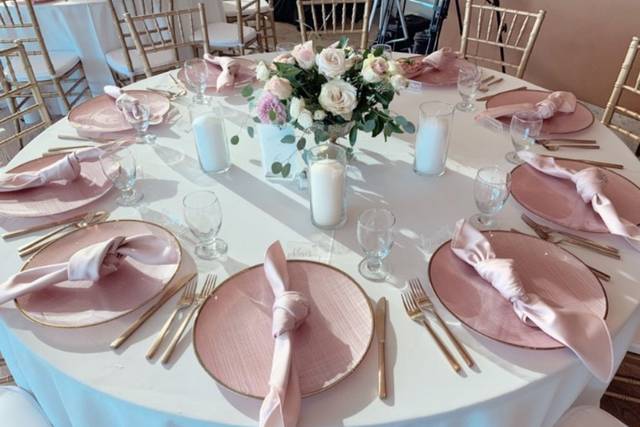 Personal Touch Dining 4
