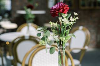 Gray's Florist & Garden Center - 23