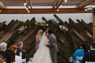 The Wood Shed - 22