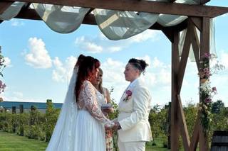 The Barn & Vineyard - 9