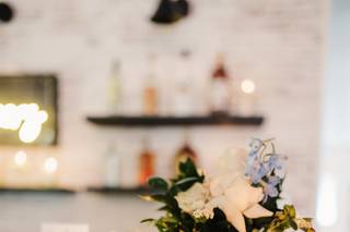 Little Miss Lovely Floral Design & Event Decorating - 10