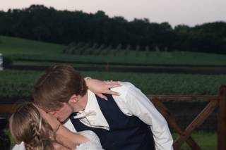 Kuipers Orchard Weddings by Fishermen's Inn - 9