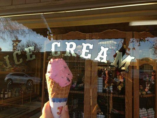 Shubert's Ice Cream & Candy - 3